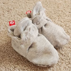 Cotton Gripper Booties from Zutano, EUC, 18 Month size, Gray